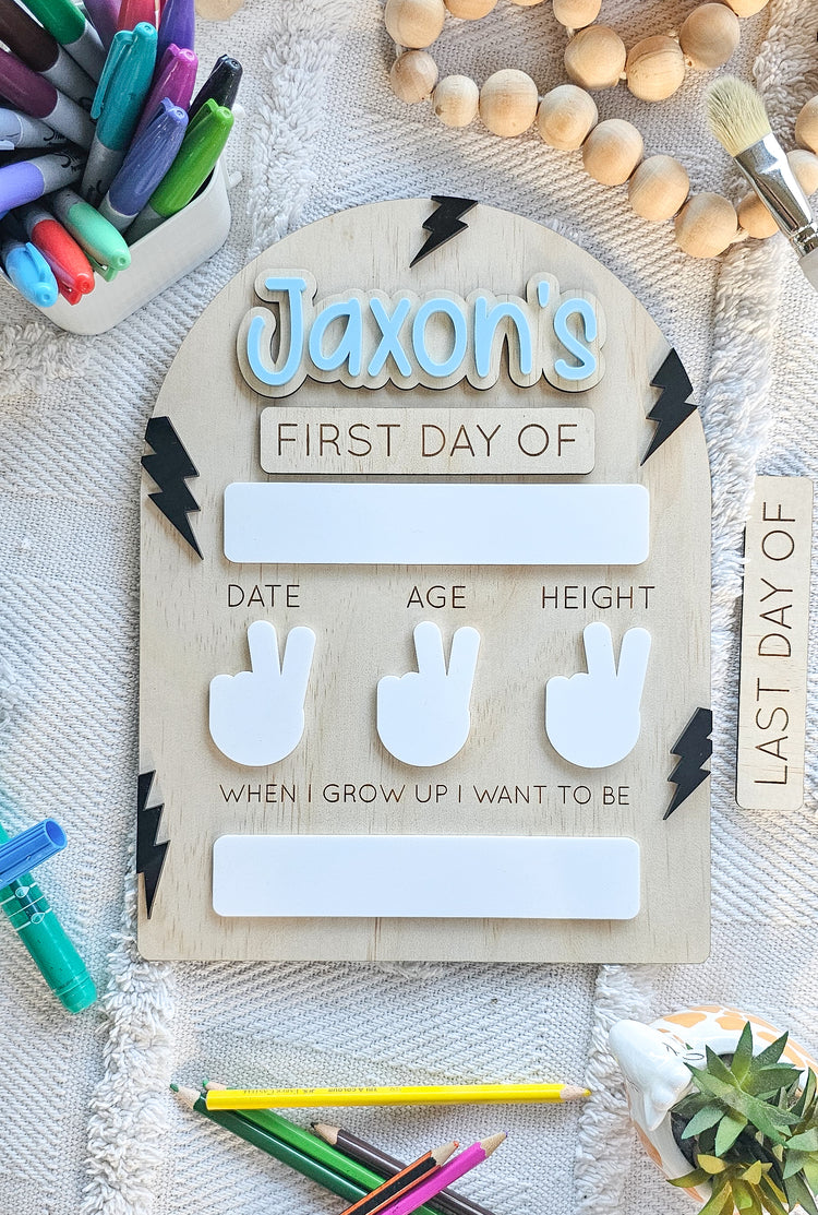 Lightning Bolt Board First/Last Day Board