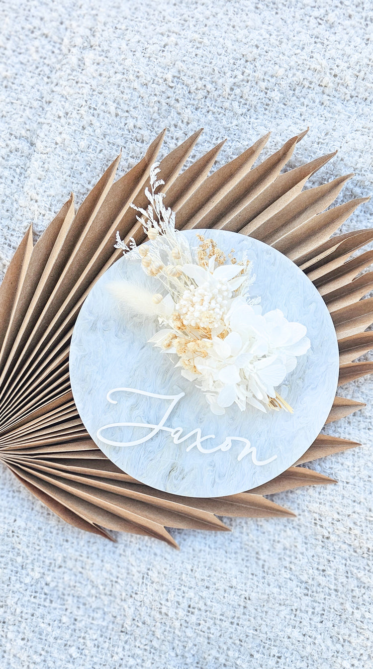 Personalised LUXE Acrylic Birth Announcement - Dried Floral Plaque