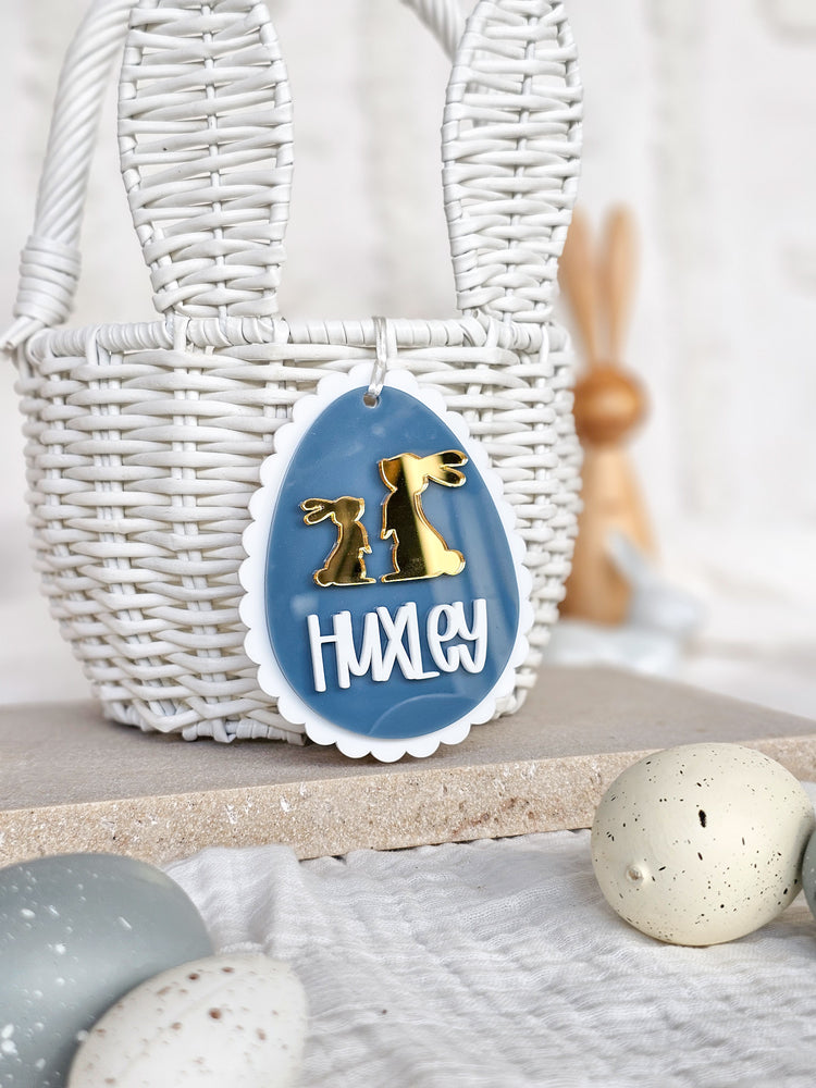Scallop Egg Easter Tag with Bunnies