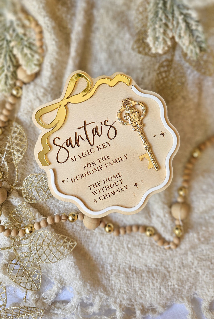 Wavy Bow Santa Key Plaque