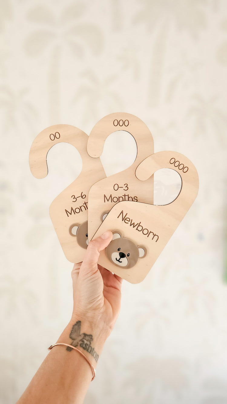 Wardrobe Clothes Divider - Acrylic Bear