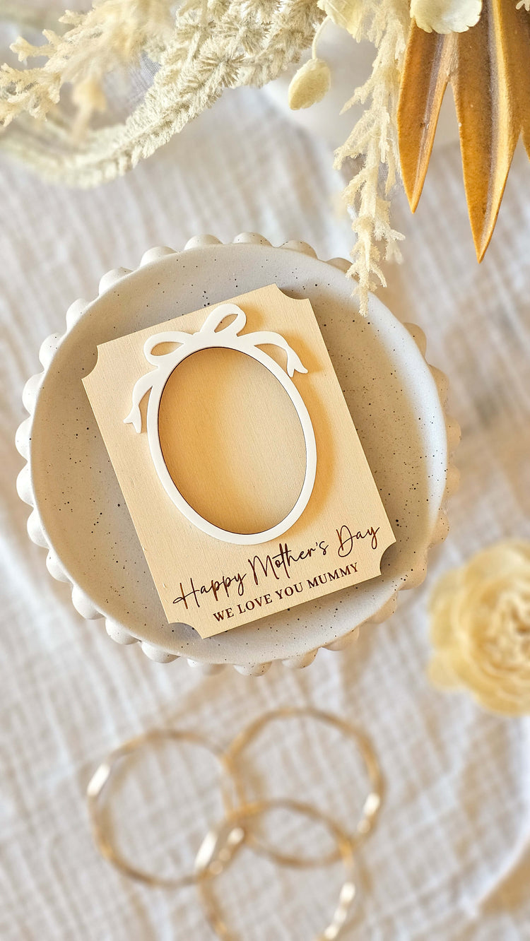 Fridge Photo Frame with Magnet | Bow Frame