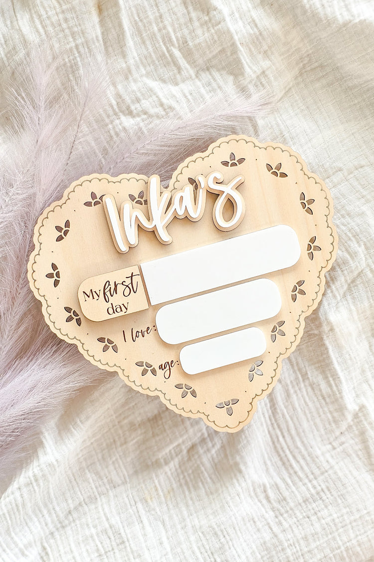 Vintage Scallop Heart First / Last Day Back to School Board