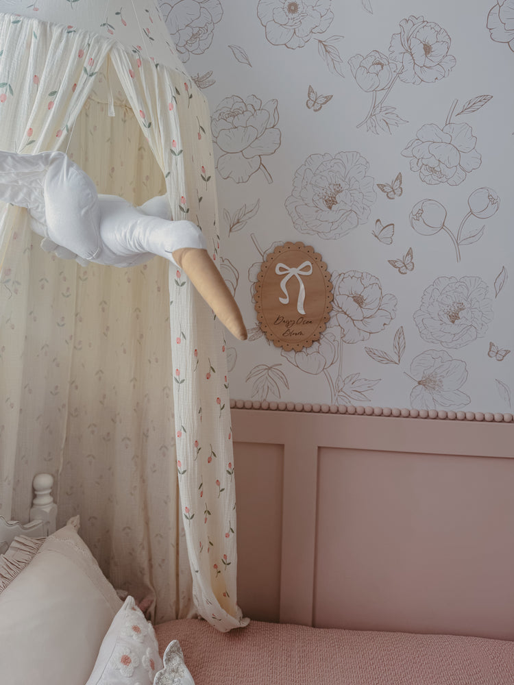 Vintage Dreamers Collection - Bow Plaque