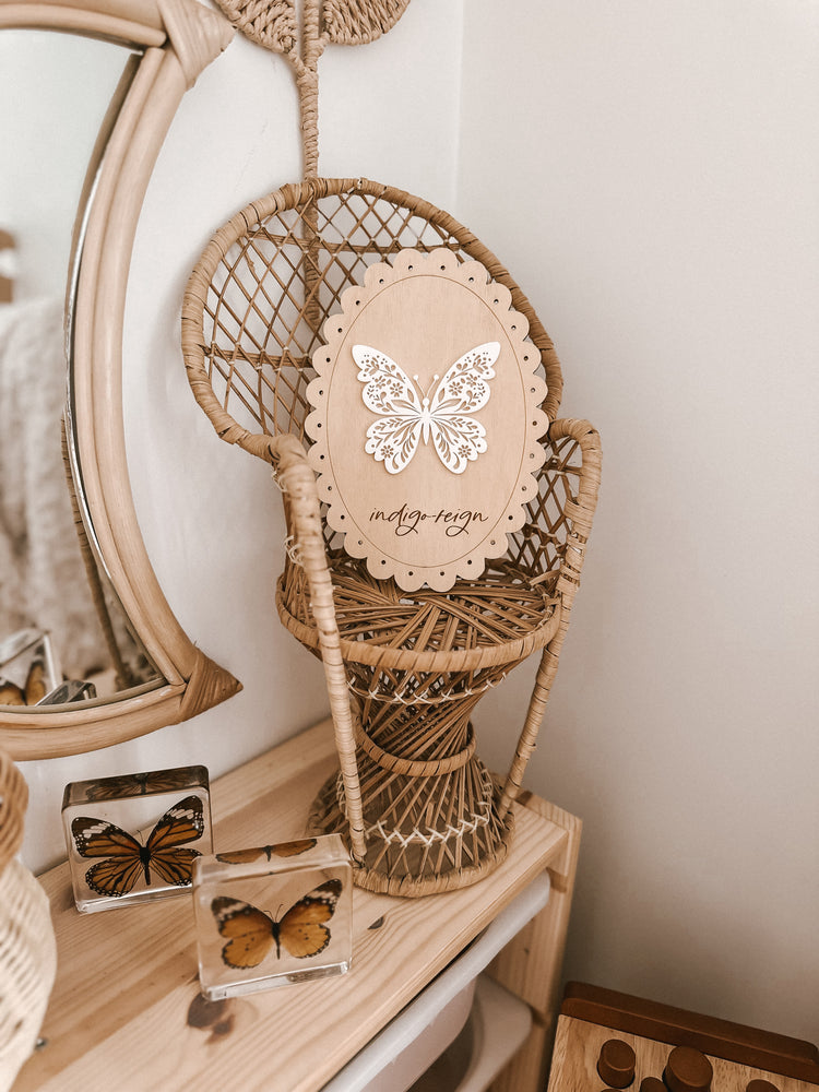 Vintage Dreamers Collection - Detailed Butterfly