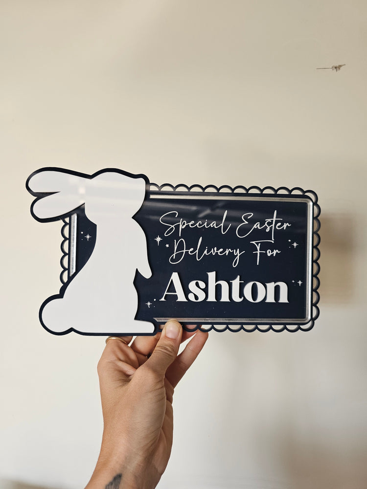 Scallop large bunny crate plaque - Ashton