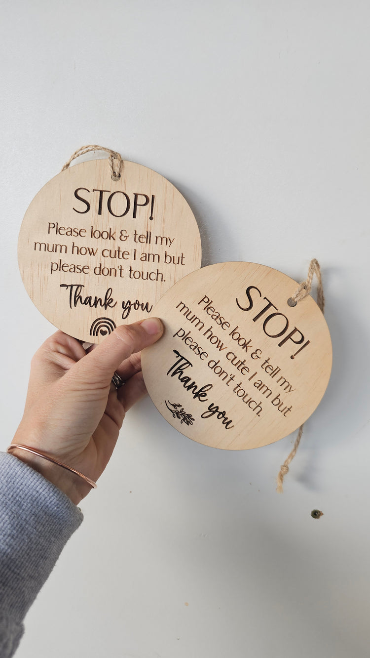 Stop - dont touch hanger