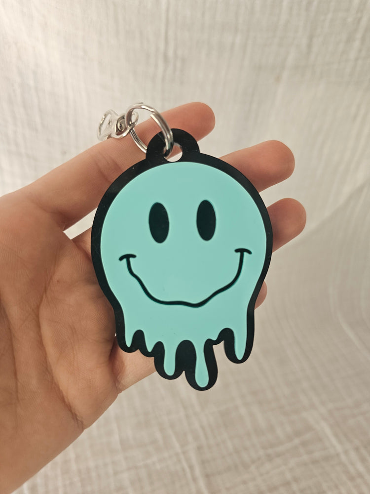 Melting smile keyring - OM