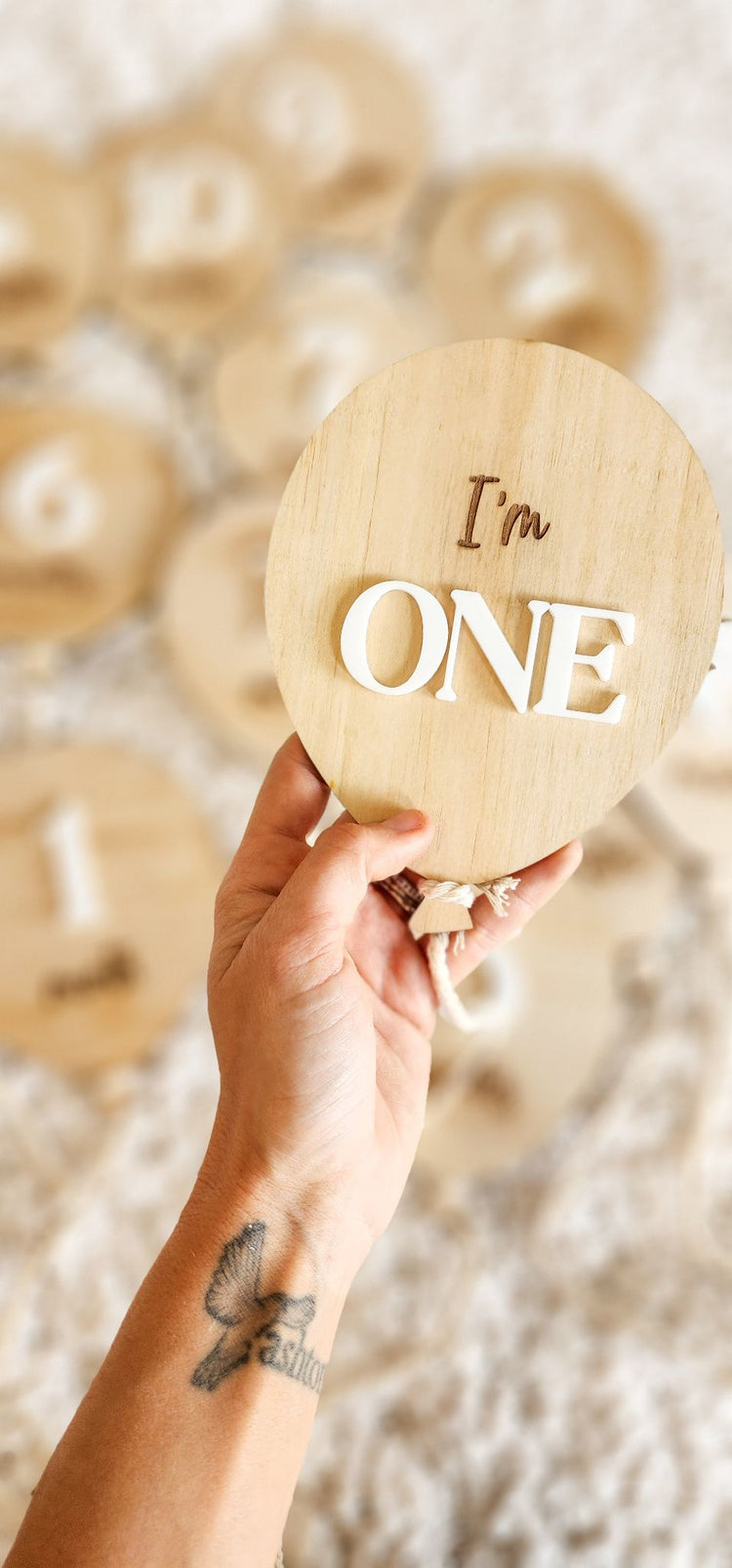 Balloon Engraved Monthly Milestone Disc's