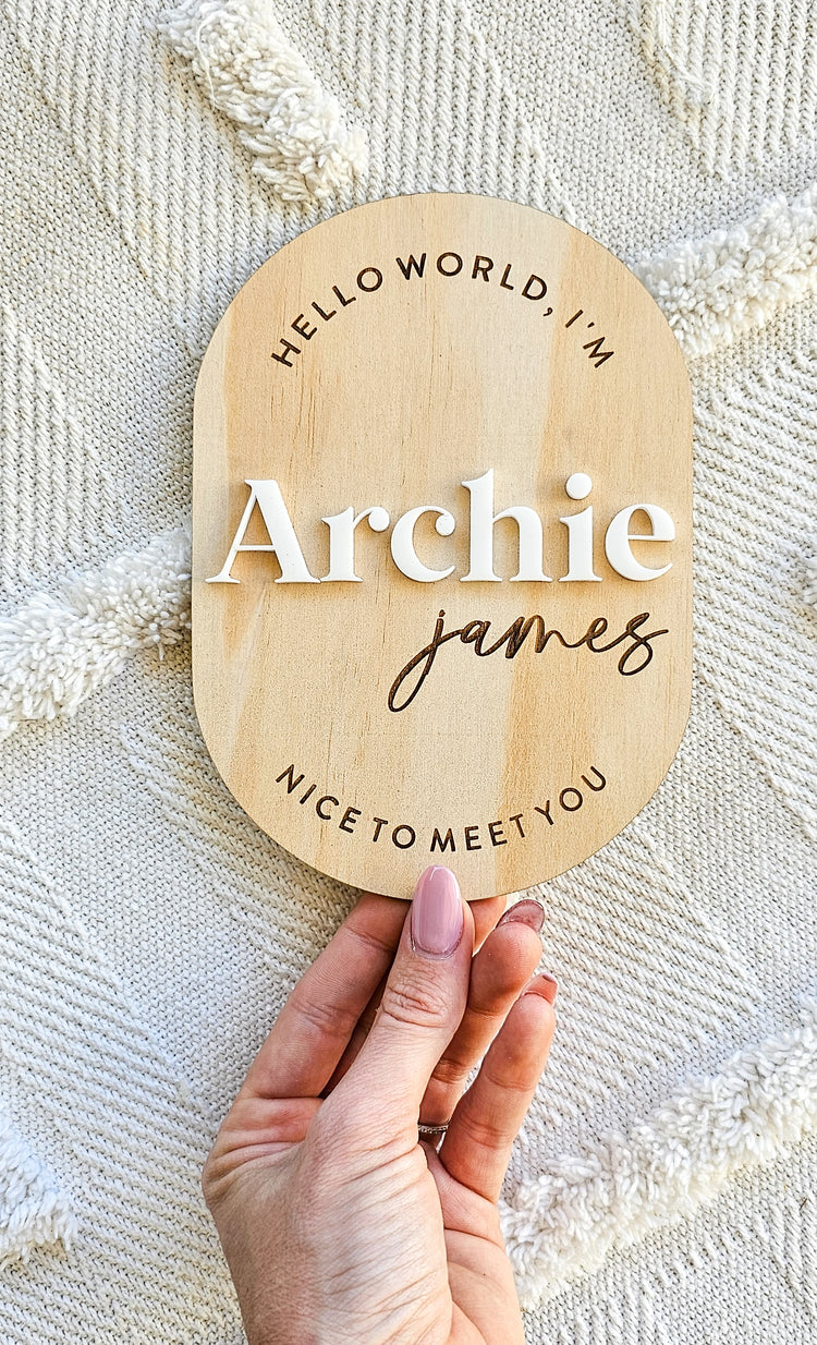 Hello world - nice to meet you announcement plaque