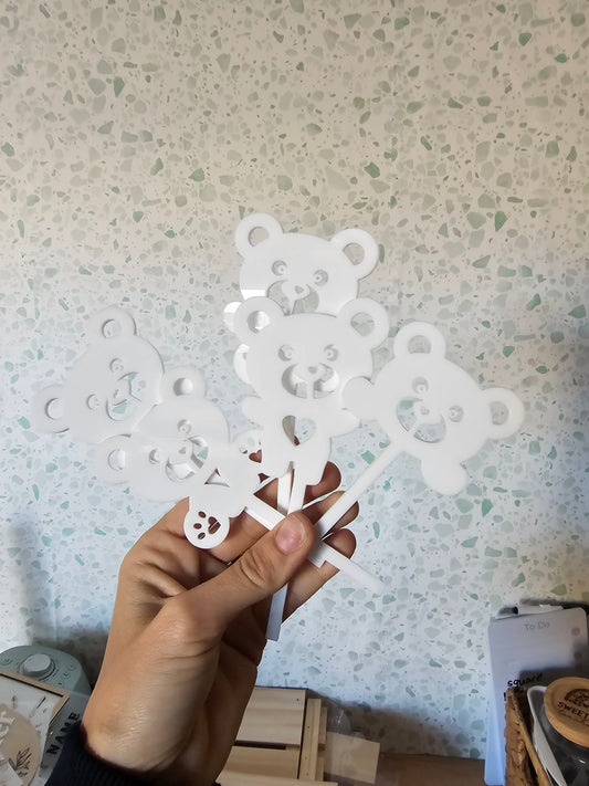 Teddy bear cupcake topper