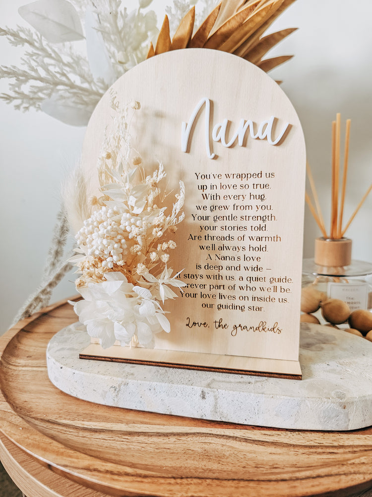 Dried Floral Mother's Day Timber Plaque - for Nana/Nanny/Grandma