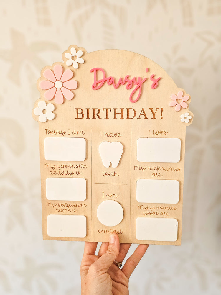 Birthday Board | Daisy