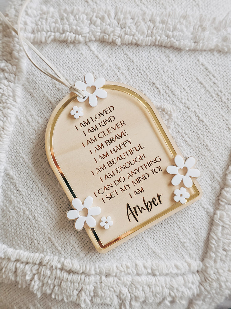 Car affirmation hanger - Daisy