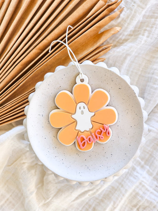 Daisy Halloween Tag with Ghost