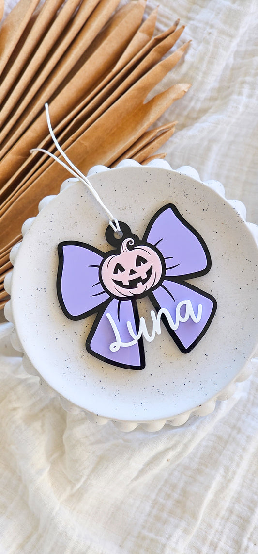 Bow Halloween Tag with Pumpkin