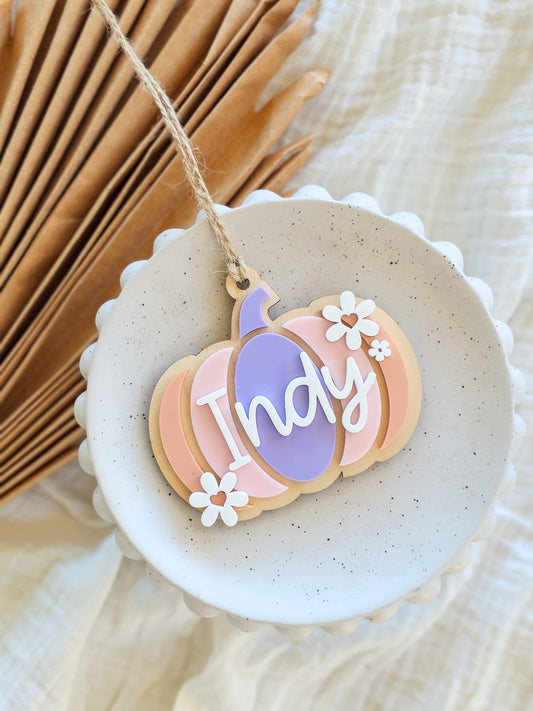 Personalised Daisy Pumpkin Halloween Tag
