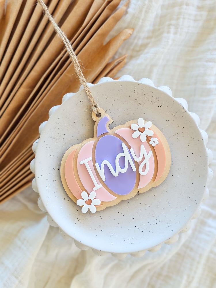 Personalised Daisy Pumpkin Halloween Tag