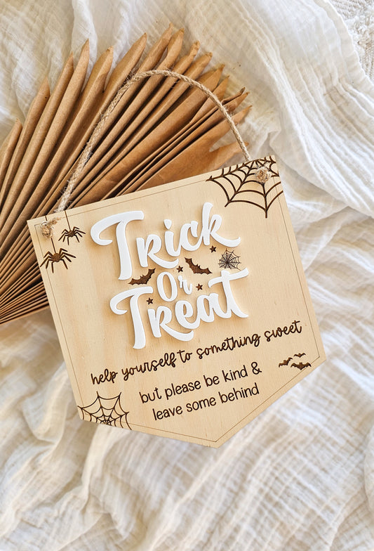 Treat or Treat  - please help yourself Halloween sign