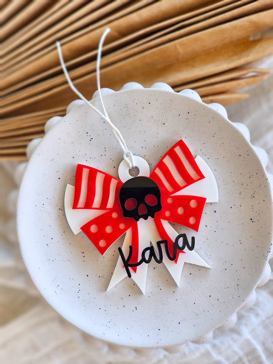 Skull Acrylic Halloween Tag