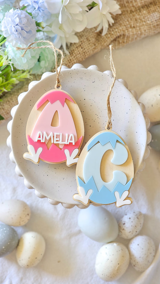 Cracked Egg Easter Tag