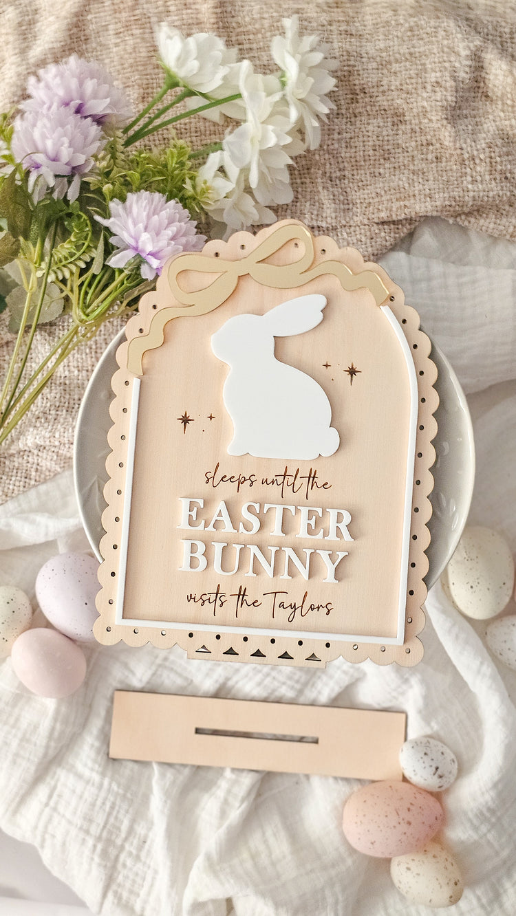 Vintage Arch with Bow Easter Countdown