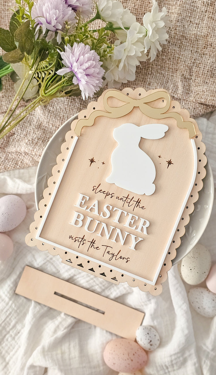 Vintage Arch with Bow Easter Countdown