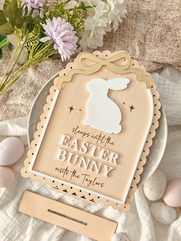 Vintage Arch with Bow Easter Countdown