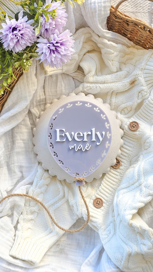 Personalised Name Plaque - Vintage Lace Balloon