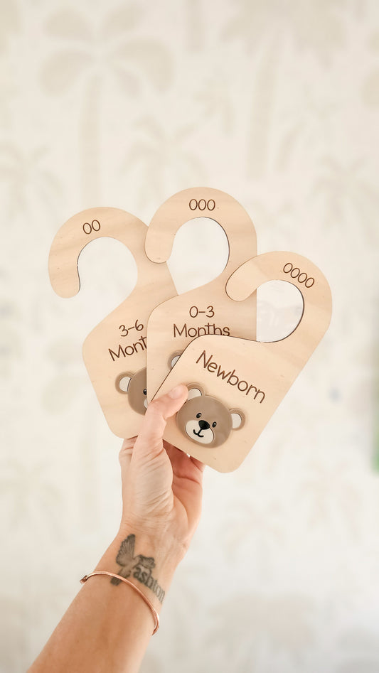 Wardrobe Clothes Divider - Acrylic Bear
