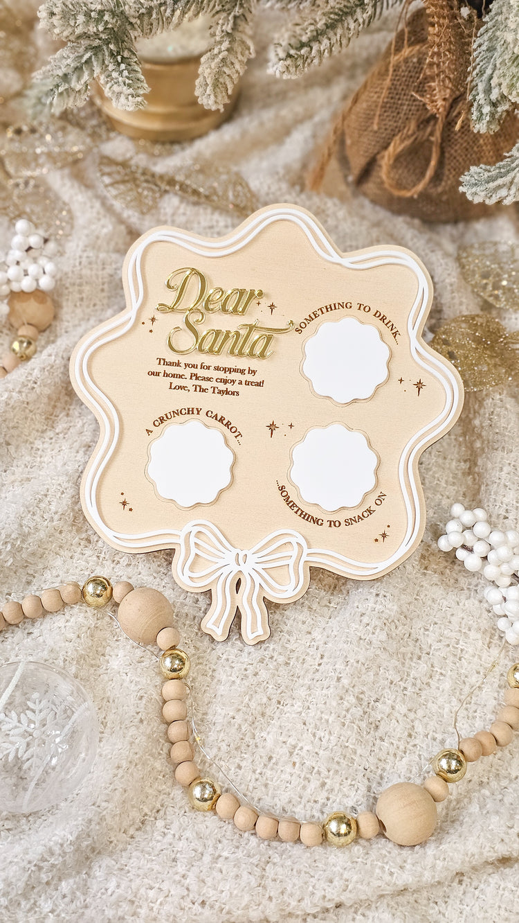 Scallop Bow Christmas Treat Tray