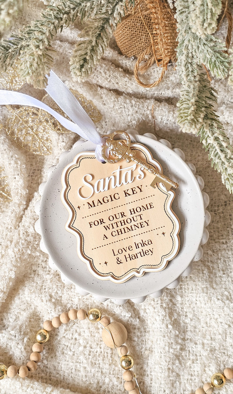 Ornate Santa's Magic Key Plaque