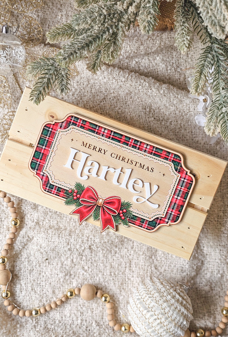 Tartan Christmas Crate Plaque - Bow Design 2