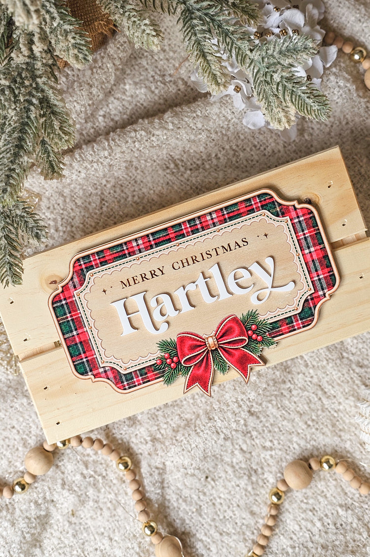Tartan Christmas Crate Plaque - Bow Design 2