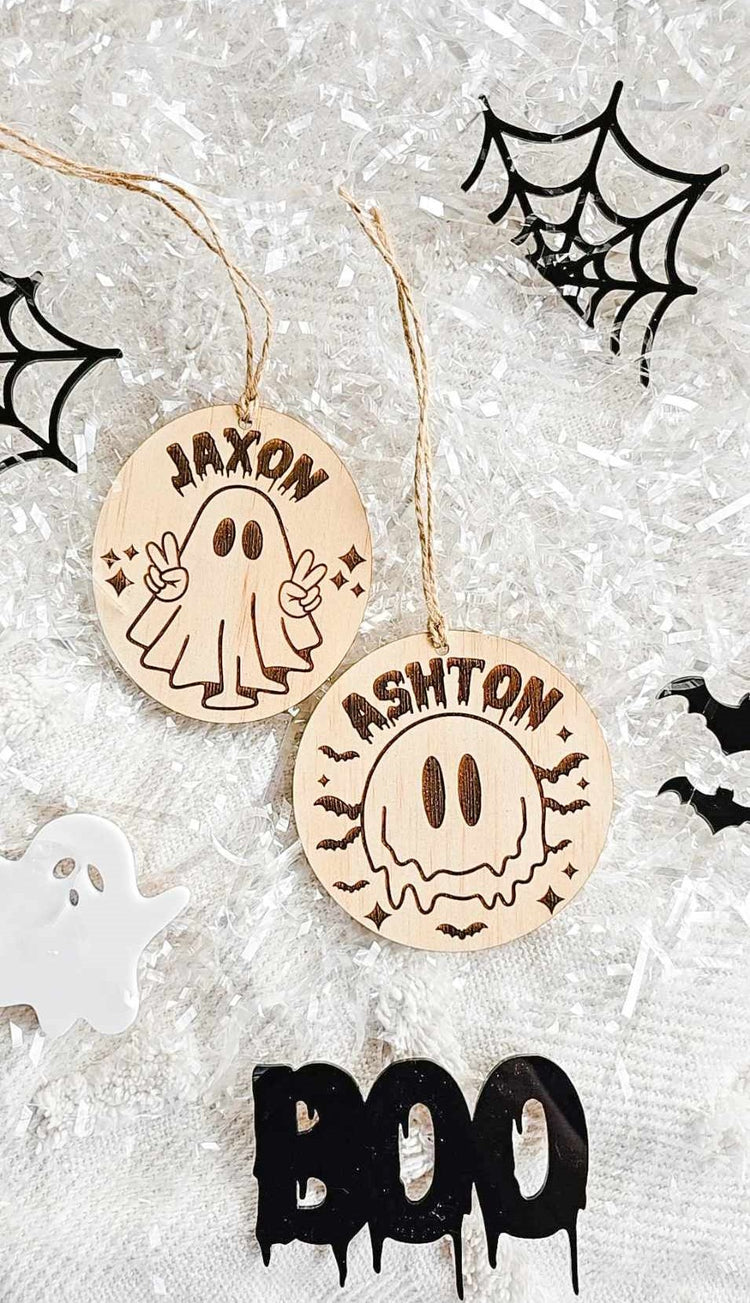 Trick or Treat Wooden Bucket Tags