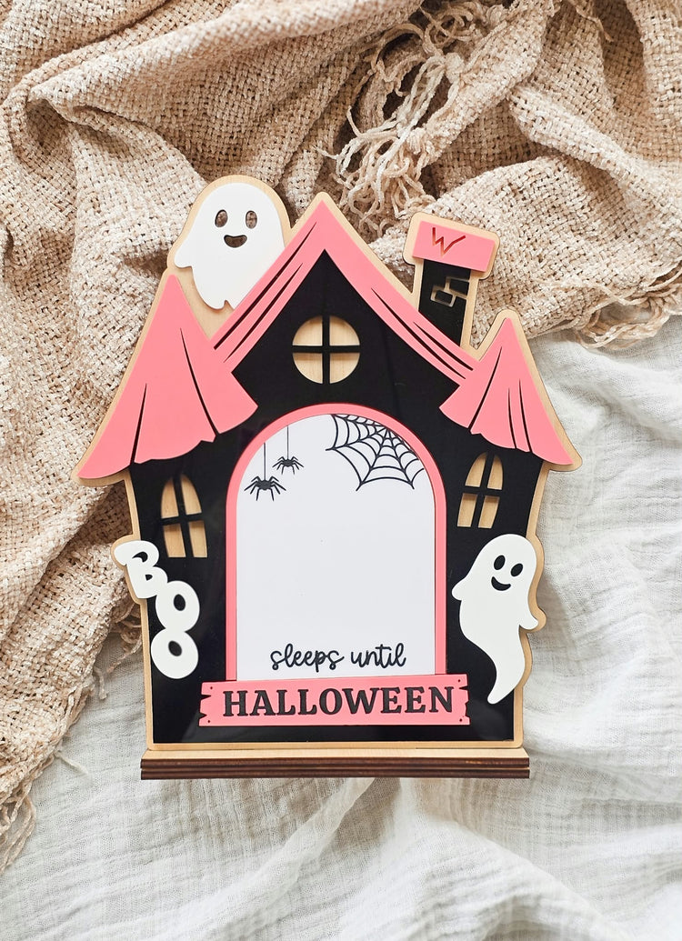 Halloween Haunted House Countdown
