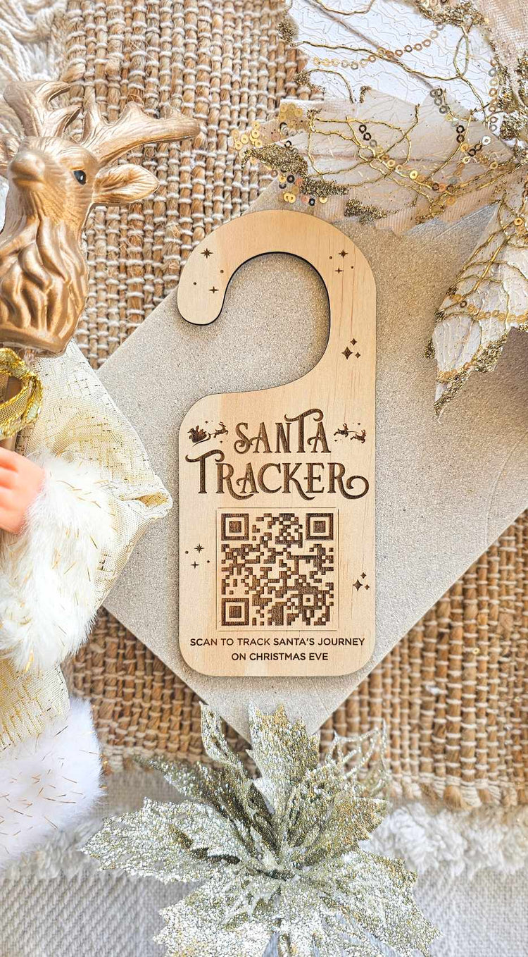 Santa Tracker Door Hanger