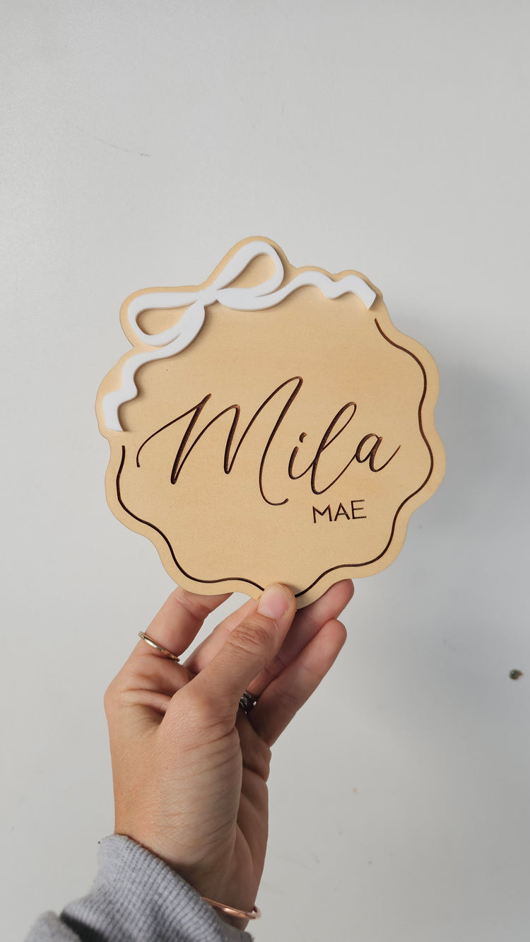 Mila wavy plaque