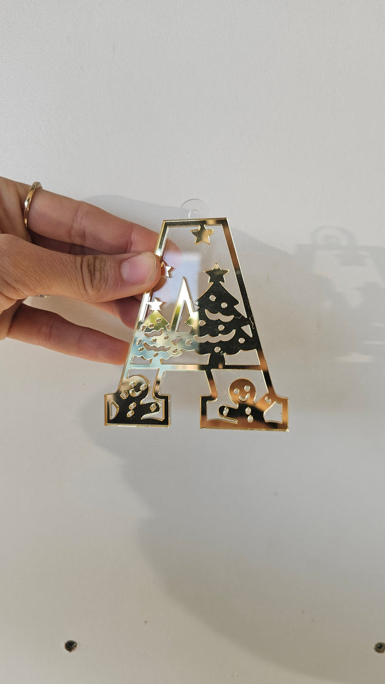 A gingerbread tag