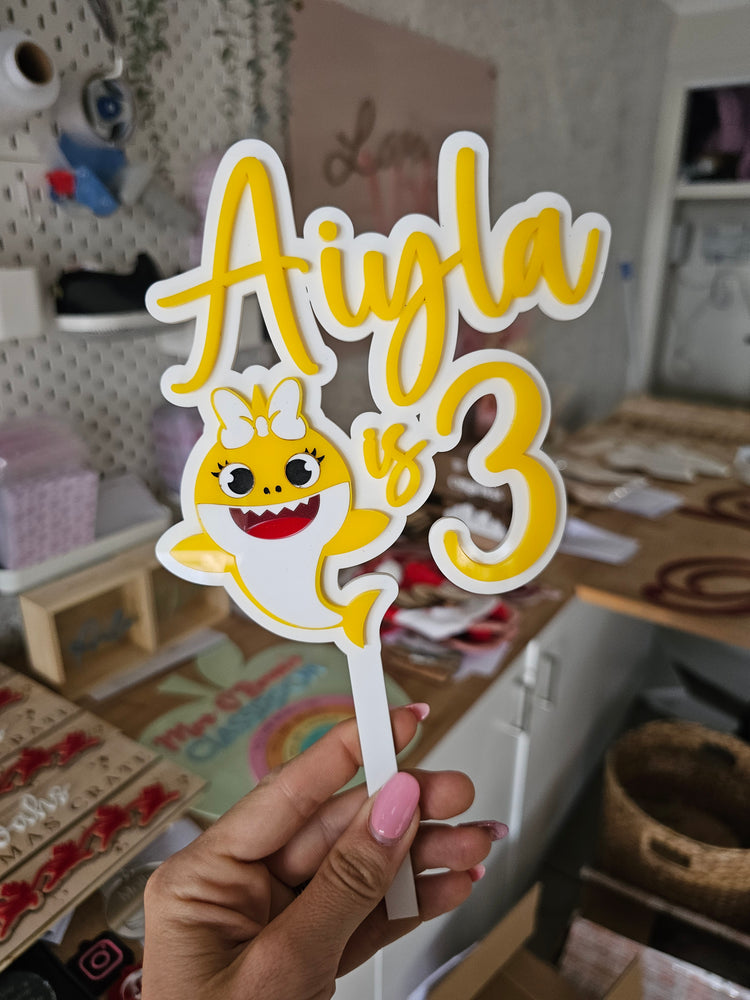 Baby shark cake topper - Aiyla 3