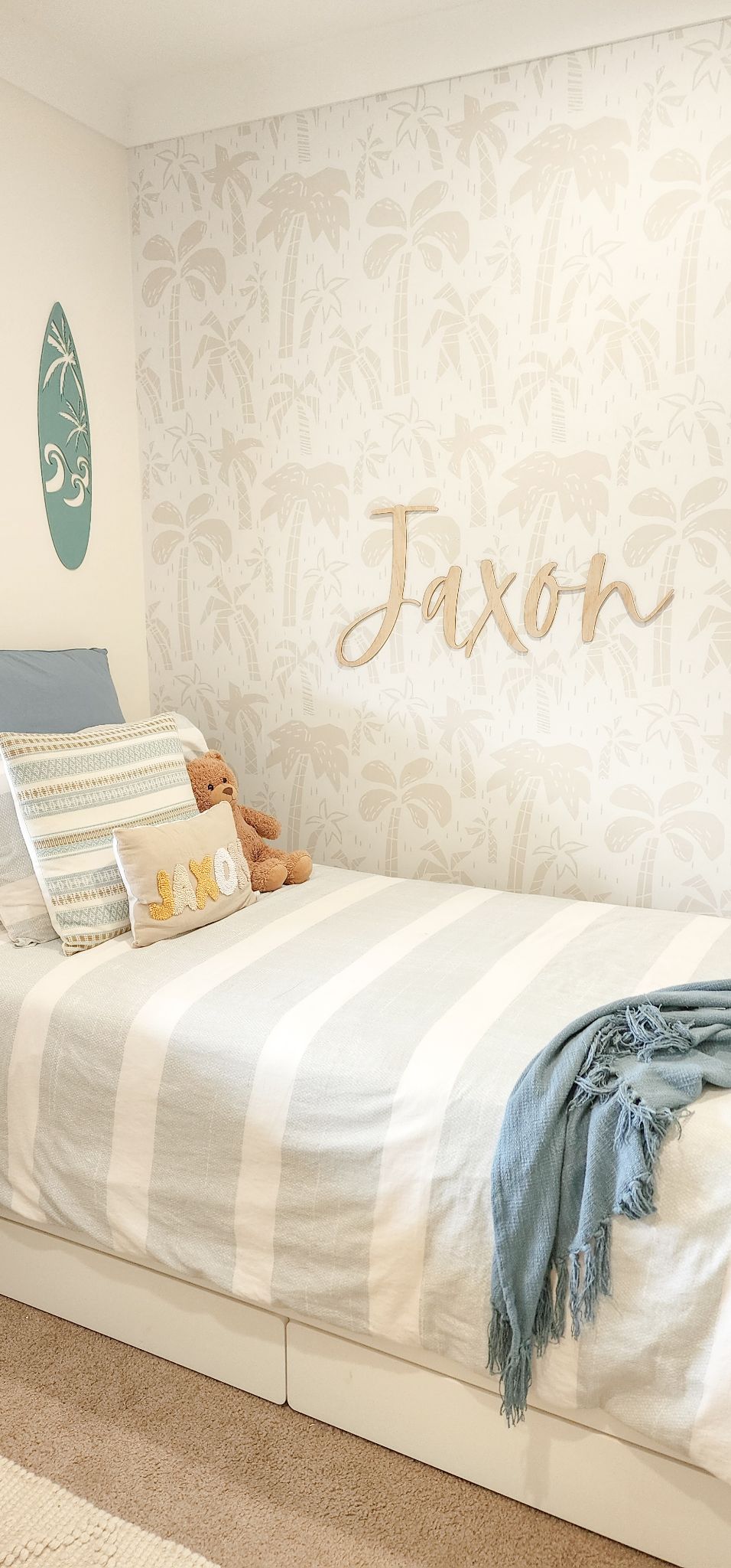 Timber Wall Script – Love, Abby