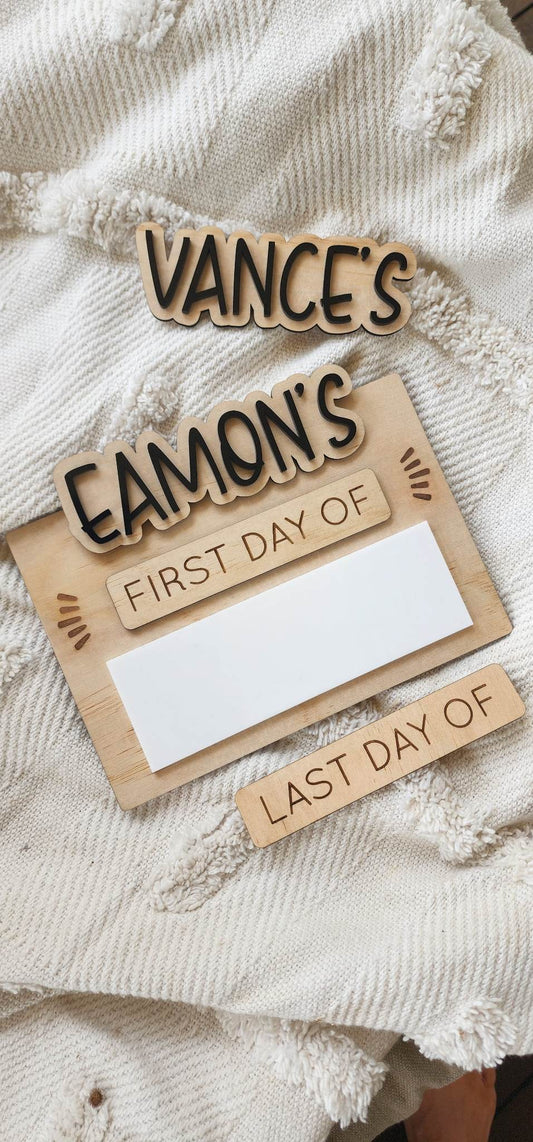 Interchangeable & Personalised First/Last day board - SMALL